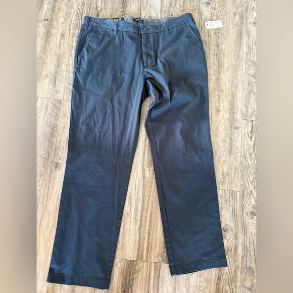 NWT Nautica Men's Black Pants sz 38/32 - Picture 1 of 4